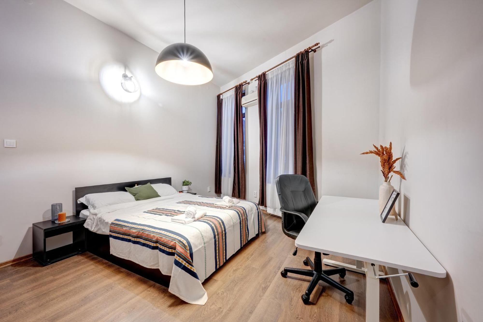 Holiday Apartments Bukares Bagian luar foto