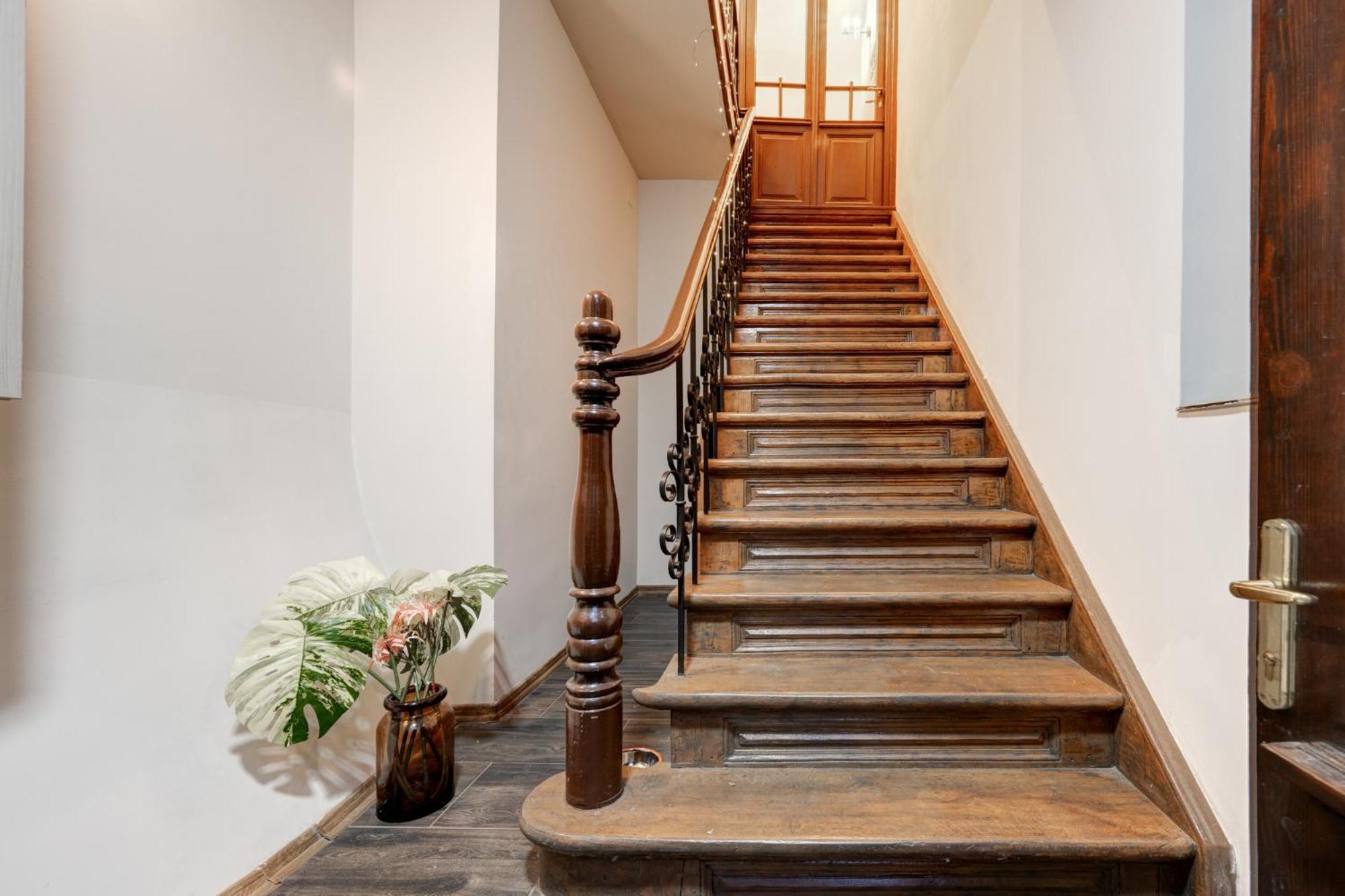 Holiday Apartments Bukares Bagian luar foto