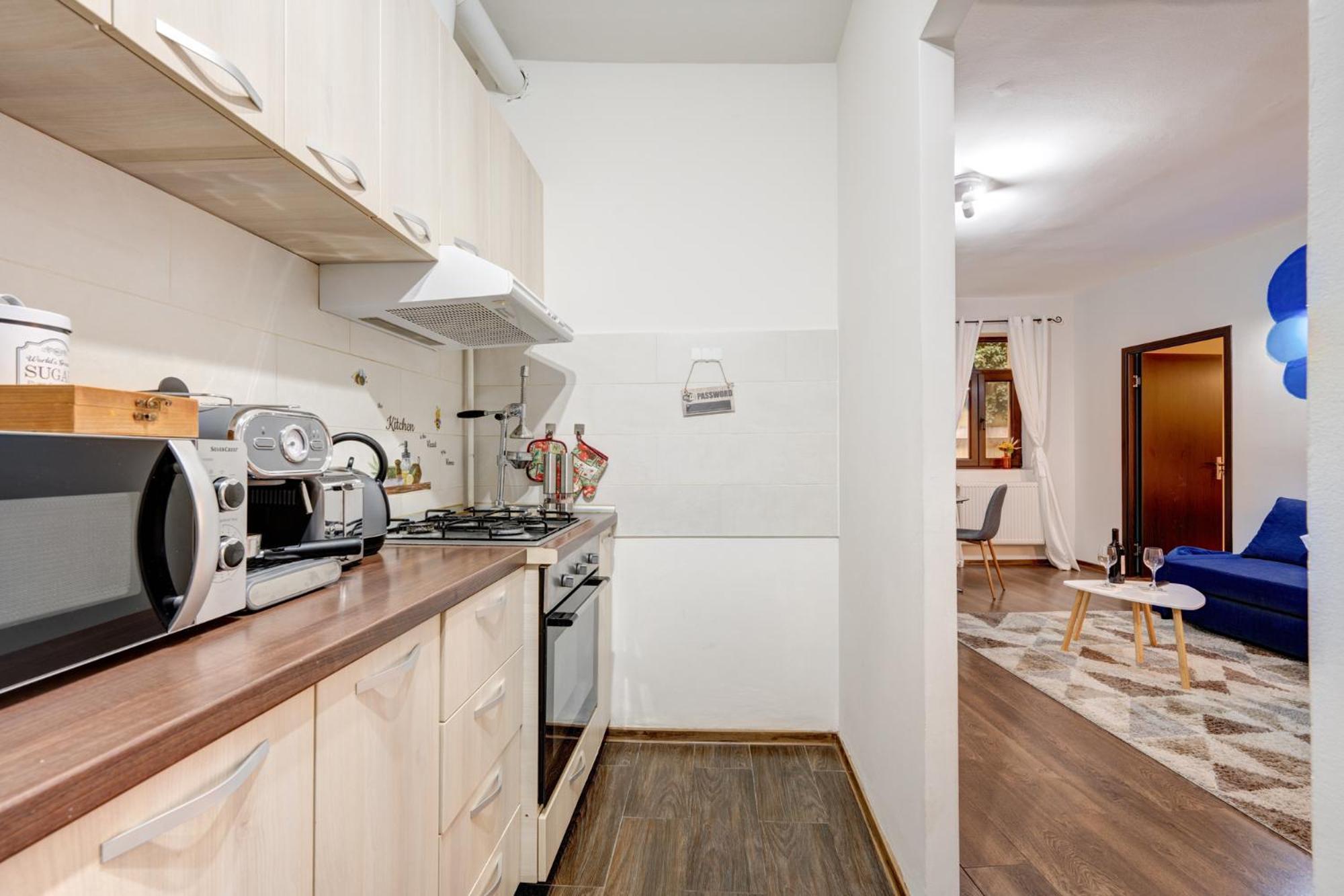 Holiday Apartments Bukares Bagian luar foto